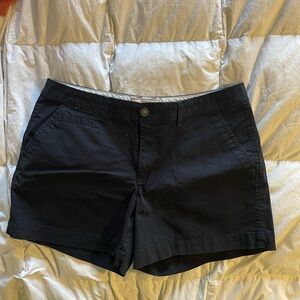 Women's Old Navy Perfect 5”Khaki Shorts